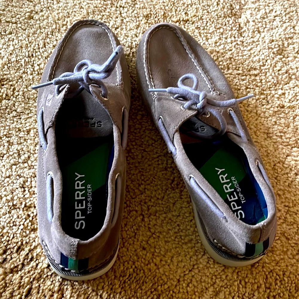 GREY SPERRY SLIP-ON